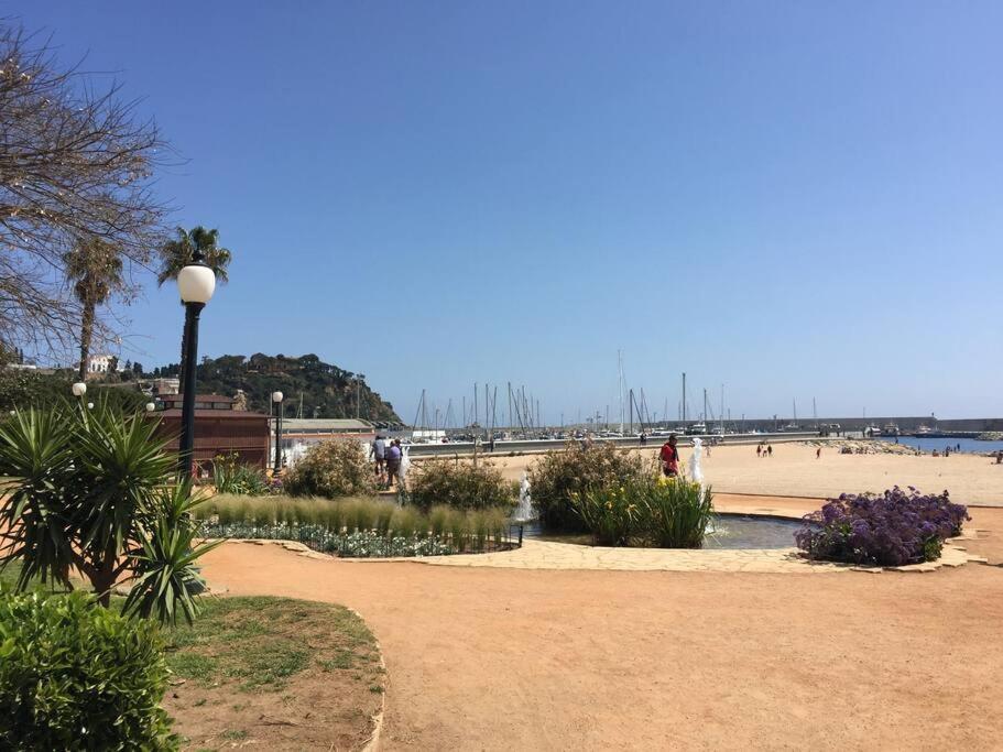 Duplex Playa Apartment Blanes Exterior photo